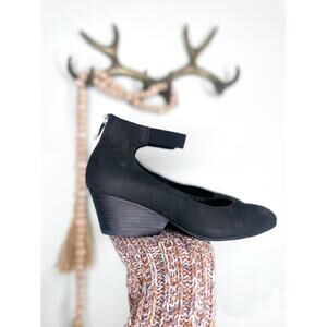 Eileen Fisher Liza Shoes Size 8 Black Suede Ankle Strap Heels Balletcore Goth